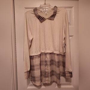 NWT Eye Candy Cream and Plaid Long Sleeve Blouse